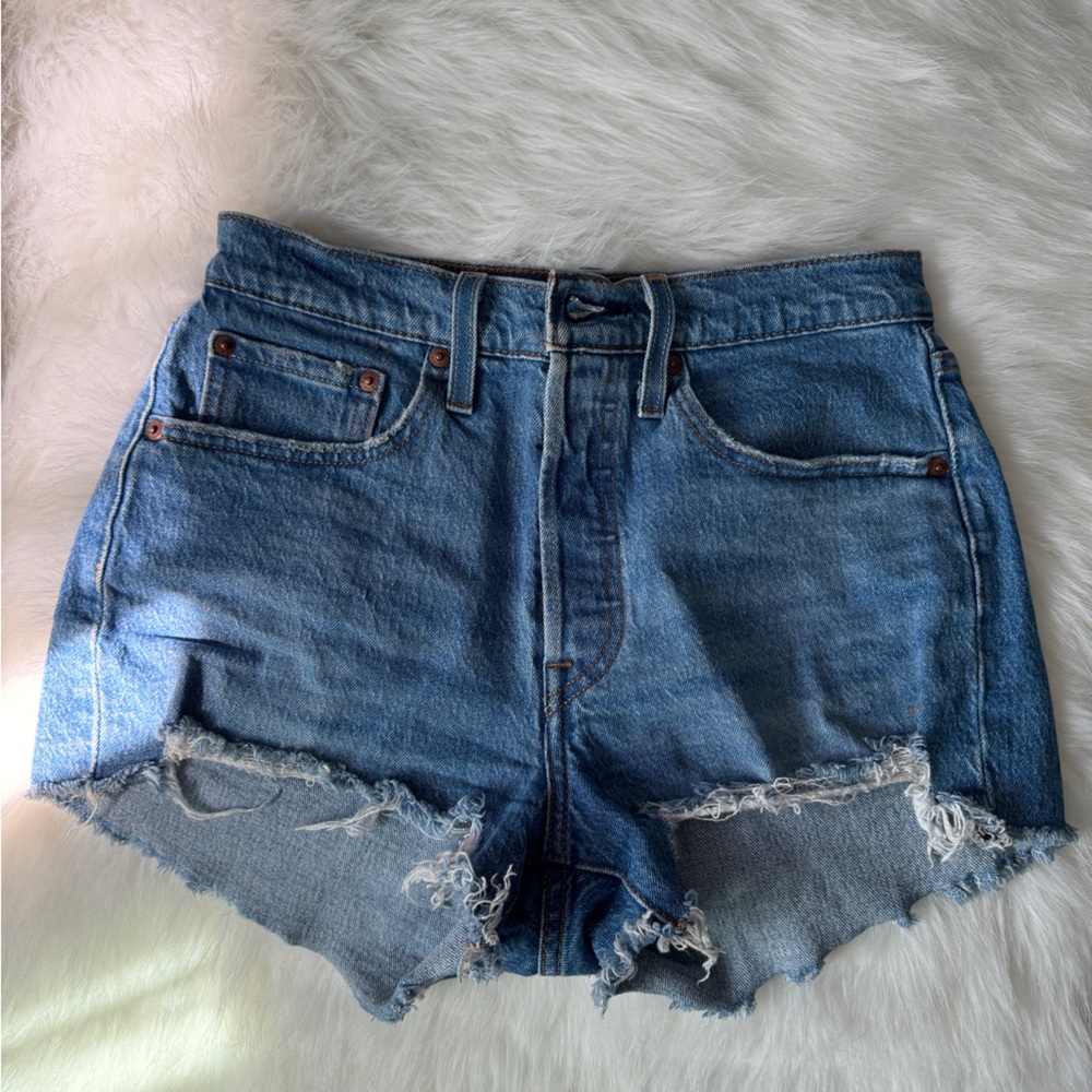 Levis 501 shorts